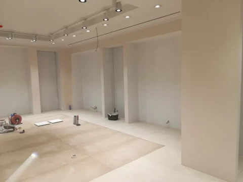 Constructii